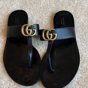 Gucci Marmont Black Leather Sandals with Gold Double G Hardware